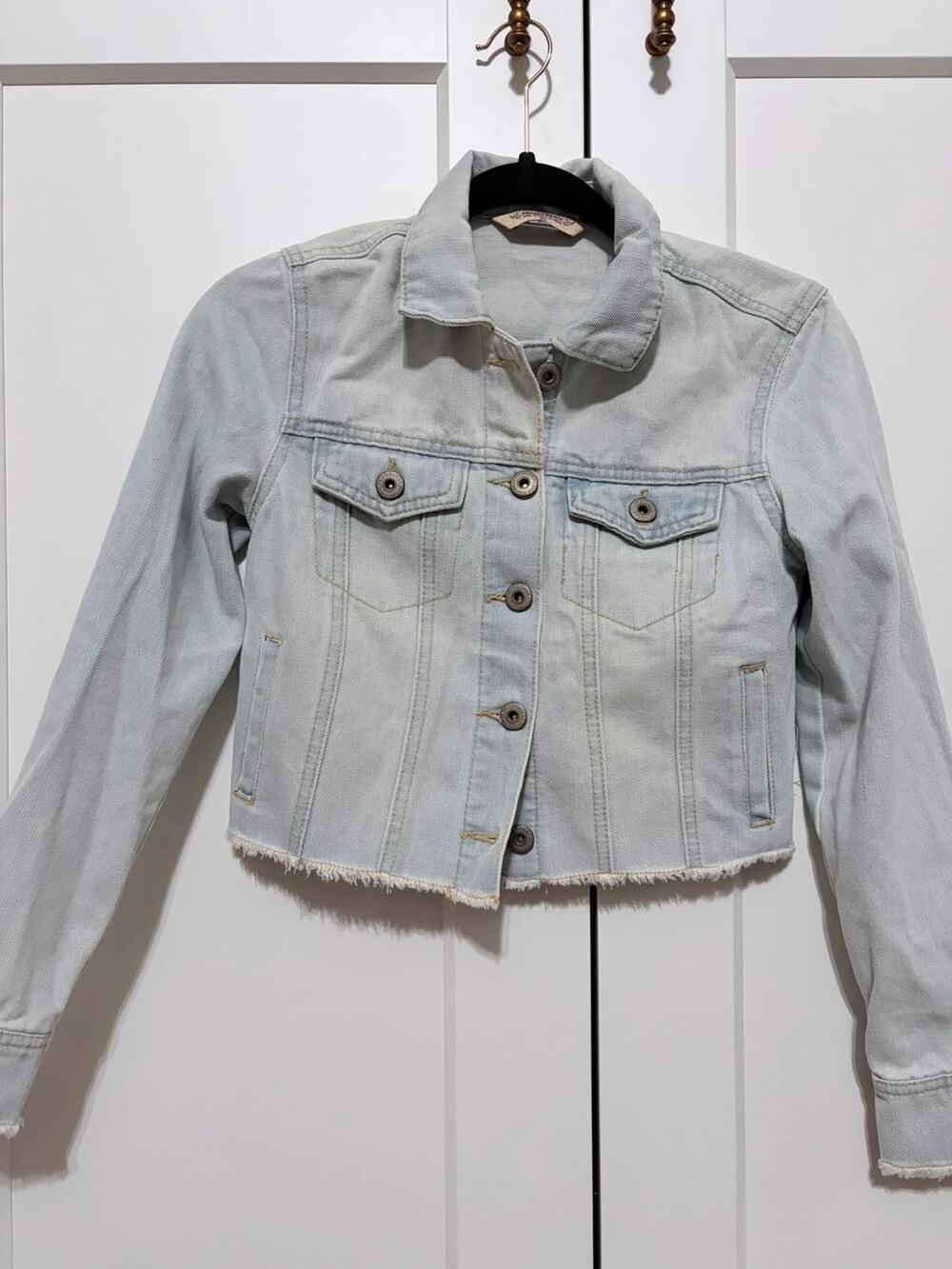 Y2K Cropped Denim Jacket with Frayed Hem Light Blue Size XS by Highway Jeans